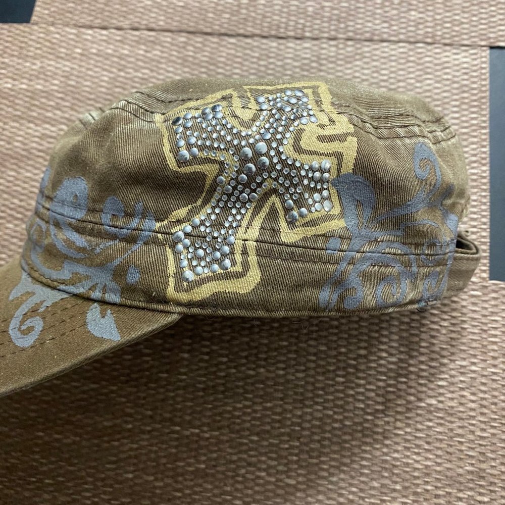 Distressed Stone Washed Brown Hat w/Cross